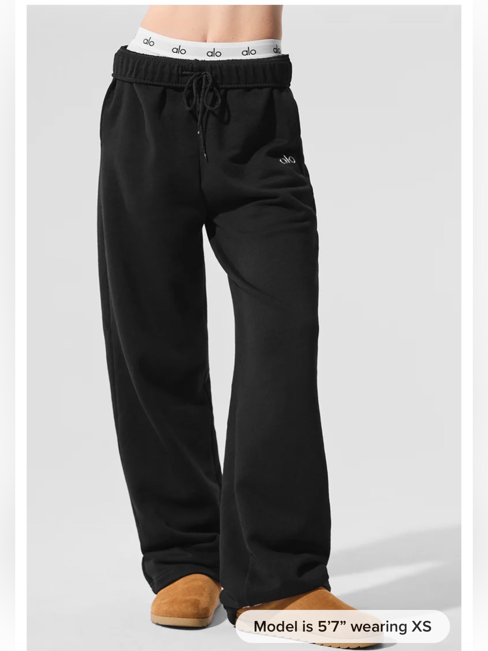 ALO Accolade straight leg sweatpant and crew neck sweatshirt set - Picture 3 of 5